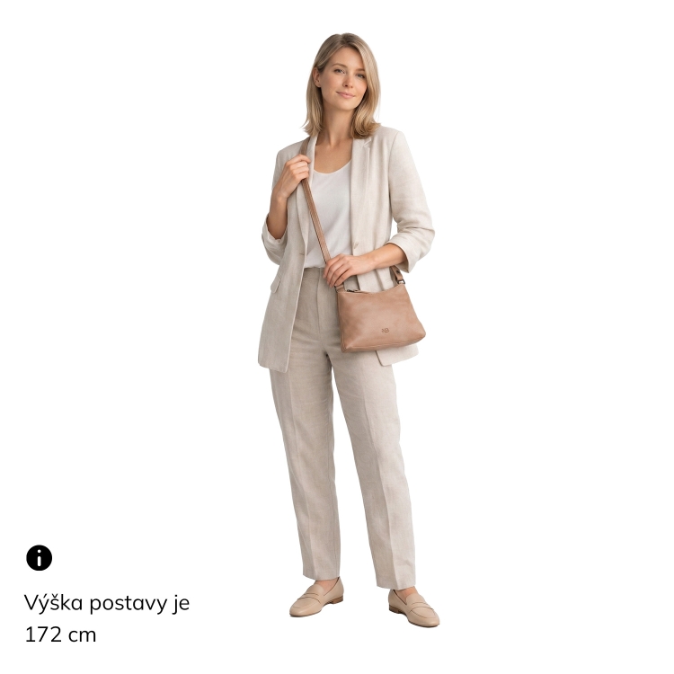 Praktická kožená crossbody na každý den Noelia Bolger materiál kůže zapínání na zip barva béžová velikost malá NB 2406 BE Na postavě
