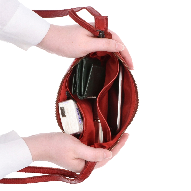 Malá elegantní kožená crossbody kabelka Noelia Bolger materiál kůže zapínání na zip barva červená velikost malá NB 2420 CV Vnitřek