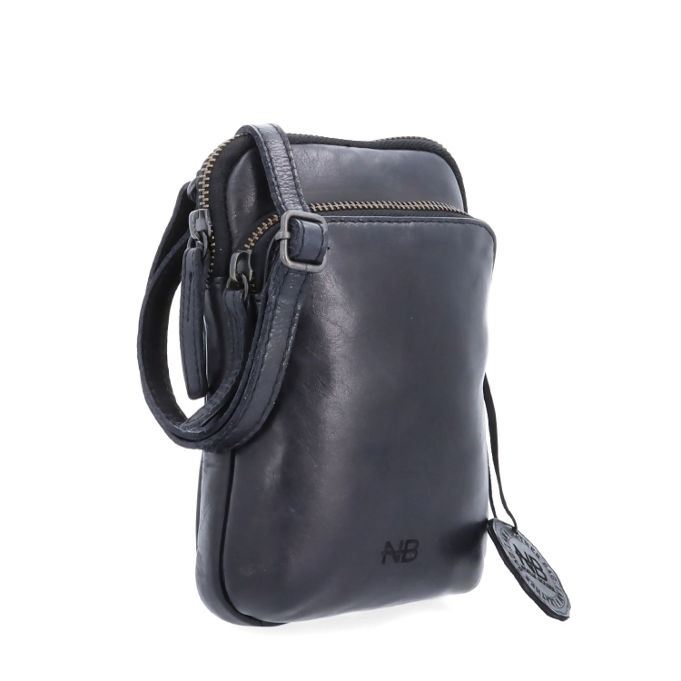 Stylová kožená crossbody taška Noelia Bolger materiál kůže zapínání na zip barva černá velikost malá NB 2419 C