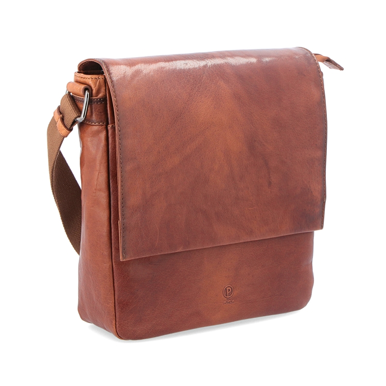 Kožená crossbody taška s klopou Poyem materiál kůže zapínání s klopou barva koňaková velikost střední 2207 Poyem KO
