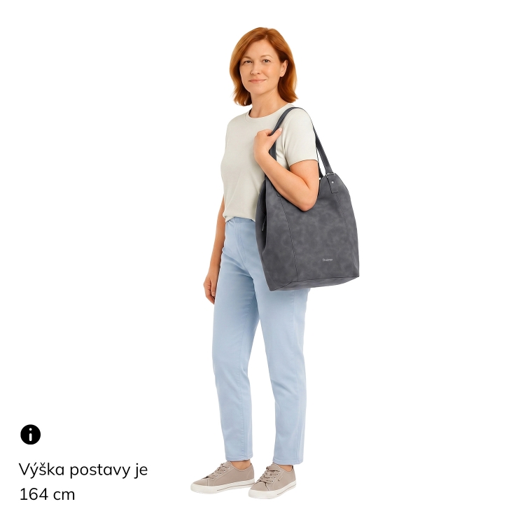 Prostorná elegantní kabelka přes rameno Tangerin materiál syntetická kůže zapínání na zip barva šedá velikost velká 1106 ANT Na postavě