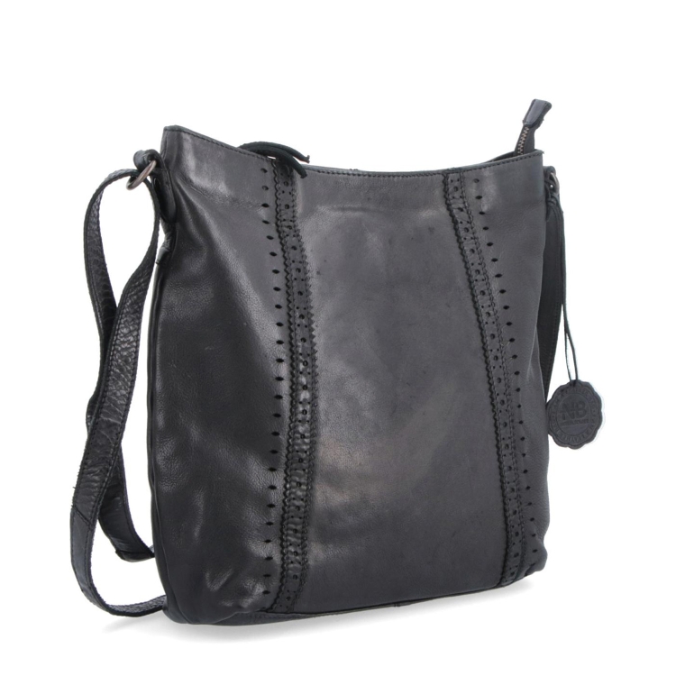 Kožená kabelka s perforací a nastavitelným crossbody popruhem Noelia Bolger materiál kůže zapínání na zip barva černá velikost střední NB 2029 C