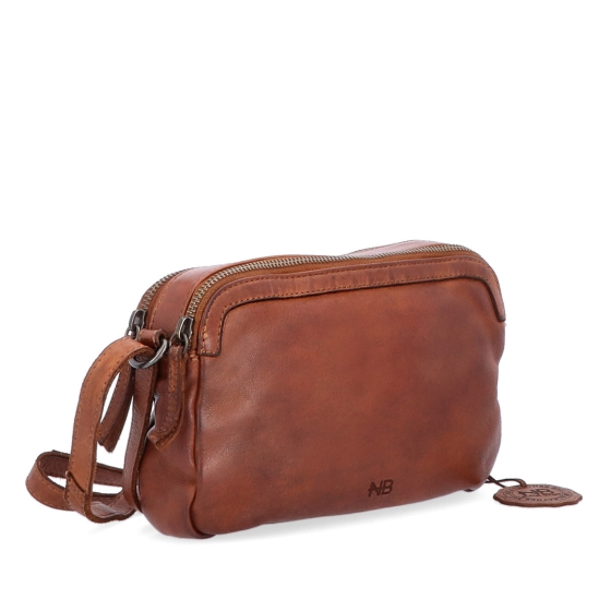 Minimalistická kožená crossbody kabelka Noelia Bolger materiál kůže zapínání na zip barva koňaková velikost malá NB 2407 KO