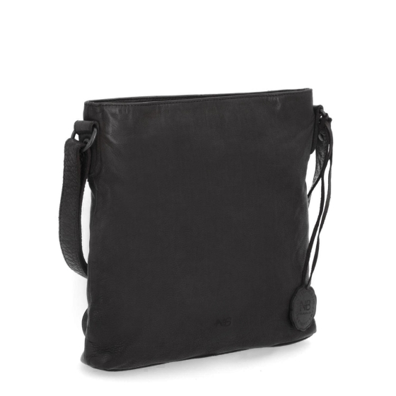 Kožená crossbody kabelka ve vintage stylu Noelia Bolger materiál kůže zapínání na zip barva černá velikost malá NB 2001 C