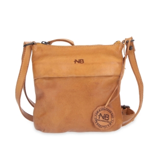 Malá kožená crossbody se zapínáním na zip Noelia Bolger materiál kůže zapínání na zip barva žlutá velikost malá NB 2090 ZLU Zepředu