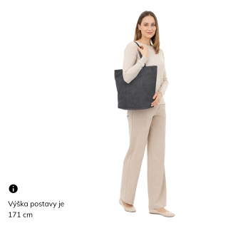 Prostorná kabelka na rameno pro každý den Tangerin materiál syntetická kůže zapínání na zip barva hnědá velikost velká 1121 H Na postavě