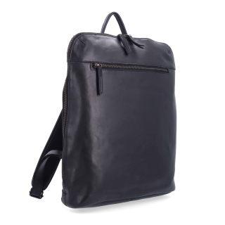 Kožený batoh s přihrádkou na notebook Poyem materiál kůže zapínání na zip barva černá velikost velká 2226 Poyem C