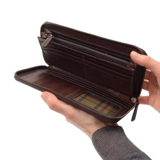 Kožená peněženka penál Poyem materiál kůže zapínání na zip barva hnědá velikost velká 5213 Poyem H Shora