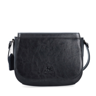 Elegantní kožená crossbody kabelka s klopou Noelia Bolger materiál kůže zapínání s klopou barva černá velikost malá NB 0117 C Zepředu