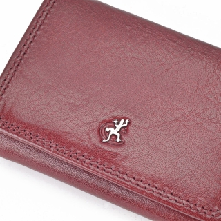 Praktická kožená peněženka Cosset materiál kůže zapínání na cvoček barva vínová velikost malá 4509 Komodo BO Logo