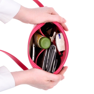 Kožená kabelka crossbody Noelia Bolger Noelia Bolger materiál kůže zapínání na zip barva růžová velikost malá NB 0096 F Vnitřek