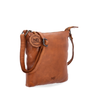Elegantní kožená crossbody kabelka Noelia Bolger materiál kůže zapínání na zip barva koňaková velikost malá NB 2415 KO