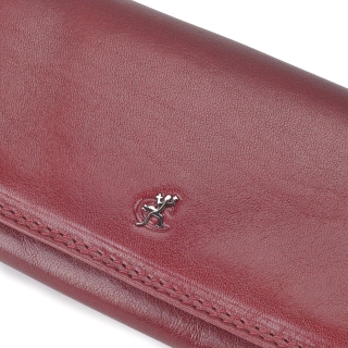 Dlouhá kožená peněženka Cosset materiál kůže zapínání na cvoček barva vínová velikost velká 4467 Komodo BO Logo