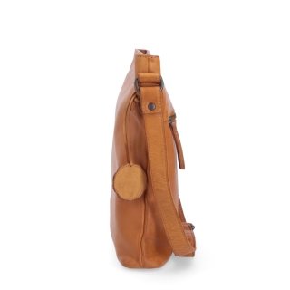Kožená crossbody kabelka ve vintage stylu Noelia Bolger materiál kůže zapínání na zip barva žlutá velikost malá NB 2001 ZLU Z boku