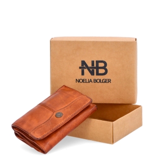 Minimalistická kožená peněženka s prošíváním Noelia Bolger materiál kůže zapínání na cvoček barva koňaková velikost malá 5129 NB KO Krabička