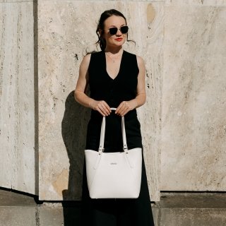 Prostorná shopper kabelka přes rameno LeSands materiál syntetická kůže zapínání na zip barva béžová velikost velká 7703 BE Lifestyle