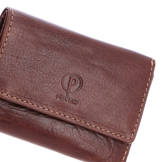 Menší kožená unisex peněženka Poyem materiál kůže zapínání na cvoček barva hnědá velikost malá 5240 Poyem H Logo