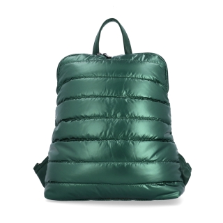 Prošívaný batoh z nadýchaného nylonu Carmelo materiál nylon zapínání na zip barva zelená velikost střední 4384 ZE Zepředu
