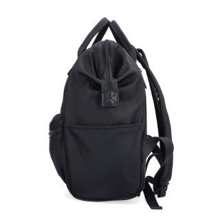 Praktický dámský batoh pro každý den Carmelo materiál nylon zapínání na zip barva černá velikost střední 6611 C Z boku