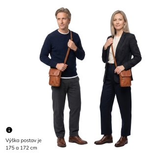 Kožená crossbody taška s klopou Noelia Bolger materiál kůže zapínání s klopou barva koňaková velikost malá NB 2418 KO Na postavě
