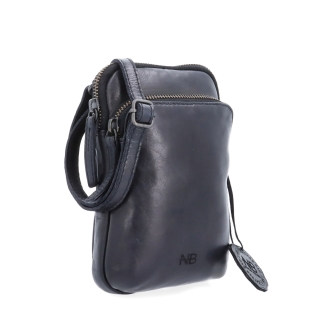 Stylová kožená crossbody taška Noelia Bolger materiál kůže zapínání na zip barva černá velikost malá NB 2419 C