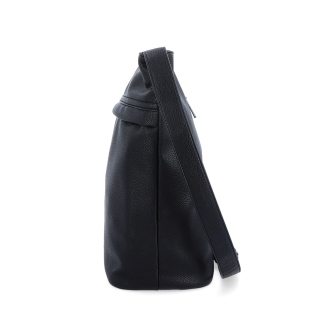 Velká crossbody kabelka Carmelo materiál syntetická kůže zapínání na zip barva černá velikost velká 4322 C Z boku