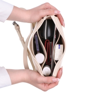 Kožená kabelka crossbody Noelia Bolger Noelia Bolger materiál kůže zapínání na zip barva béžová velikost malá NB 0097 BE Vnitřek