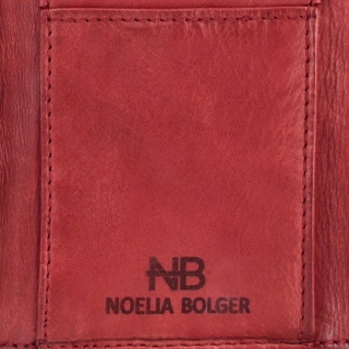 Malá kožená peněženka v boho stylu Noelia Bolger materiál kůže zapínání na cvoček barva červená velikost malá 5124 NB CV Logo