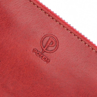 Kožená peněženka penál Poyem materiál kůže zapínání na zip barva červená velikost velká 5212 Poyem CV Logo