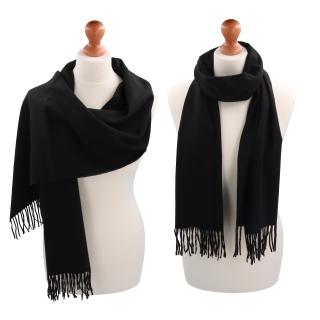 Příjemná šála s třásněmi pro každý den Noelia Bolger materiál Polyester s příměsí vlny barva černá KZ005 - 01