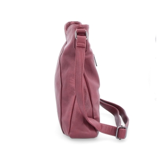 Asymetrická crossbody kabelka s prošíváním Tangerin materiál syntetická kůže zapínání na zip barva vínová velikost střední 8023 BO Z boku