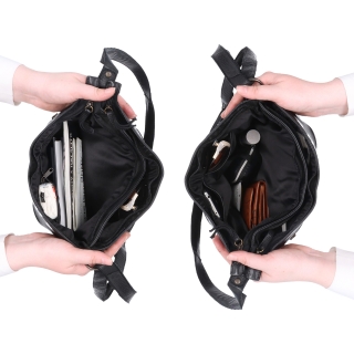 Vintage kožená crossbody kabelka Noelia Bolger materiál kůže zapínání na zip barva černá velikost střední NB 2004 C Vnitřek