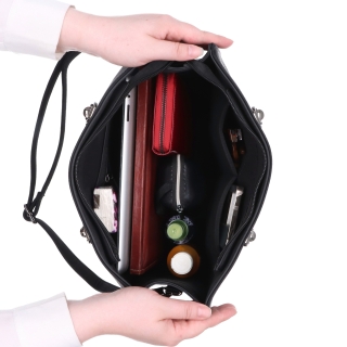 Dámská kabelka s odnímatelným crossbody popruhem Le Sands materiál syntetická kůže zapínání na zip barva metalická velikost střední 4648 BR Vnitřek