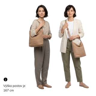 Jemně proplétaná kožená hobo kabelka Noelia Bolger materiál kůže zapínání na zip barva béžová velikost střední NB 2015 BE Na postavě