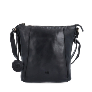 Malá kožená crossbody s prošitím Noelia Bolger materiál kůže zapínání na zip barva černá velikost malá NB 2086 C Zepředu