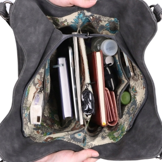 Prostorná elegantní kabelka přes rameno Tangerin materiál syntetická kůže zapínání na zip barva taupe velikost velká 1106 T Vnitřek