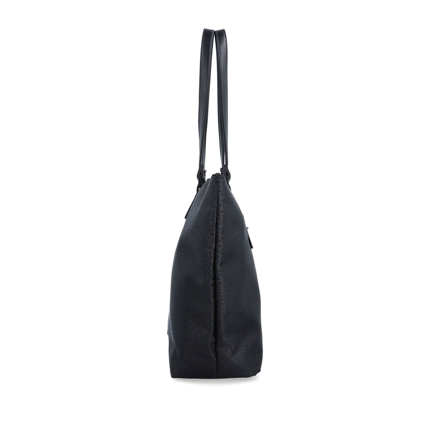 Elegantní nylonová kabelka přes rameno Carmelo materiál nylon zapínání na zip barva černá velikost velká 6601 C LE Z boku