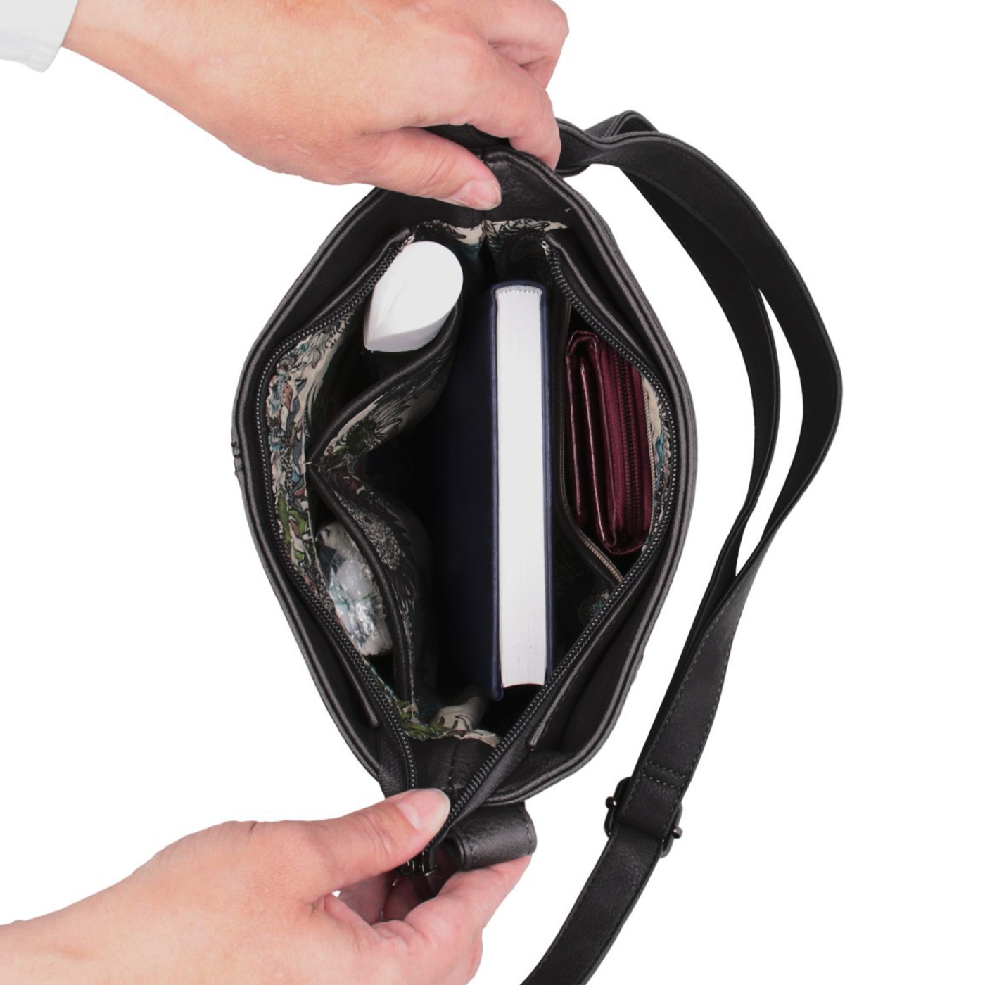 Malá sportovní crossbody kabelka Tangerin materiál syntetická kůže zapínání na zip barva vínová velikost malá 8011 BO Vnitřek