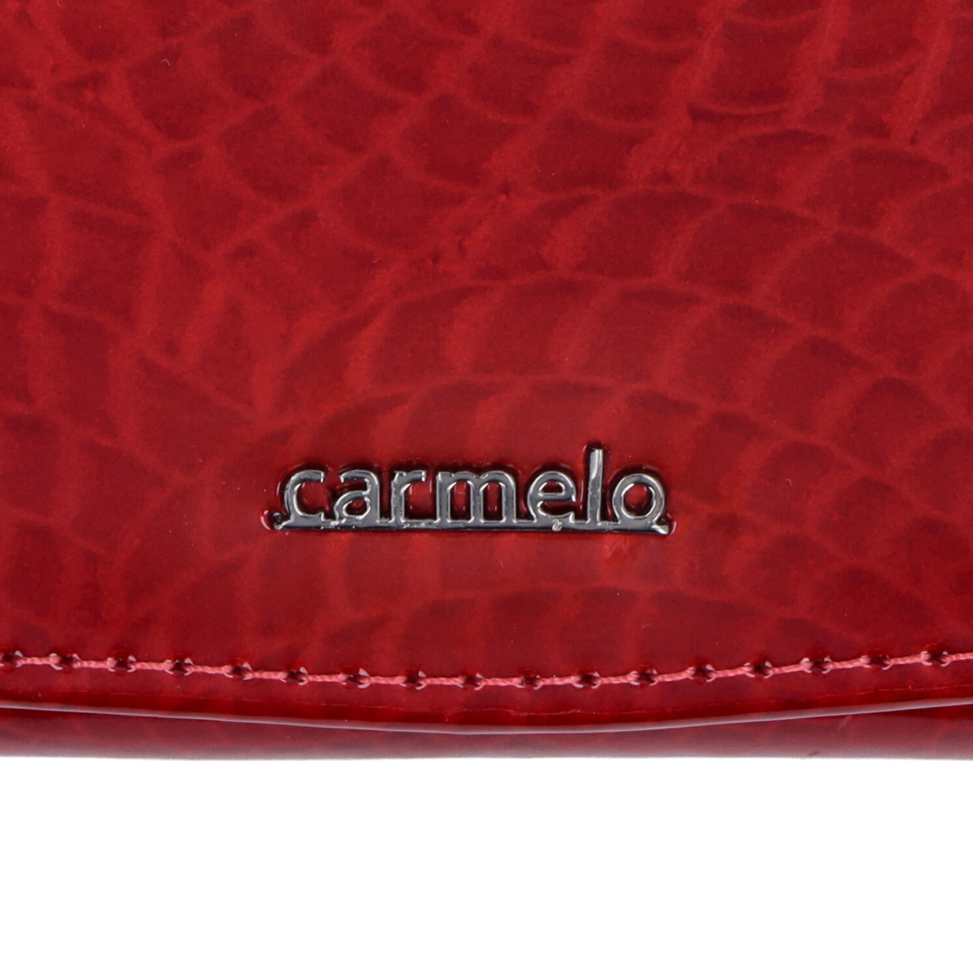 Elegantní dámská lakovaná kožená peněženka Carmelo materiál kůže zapínání na cvoček barva červená velikost velká 2109 B CV Logo