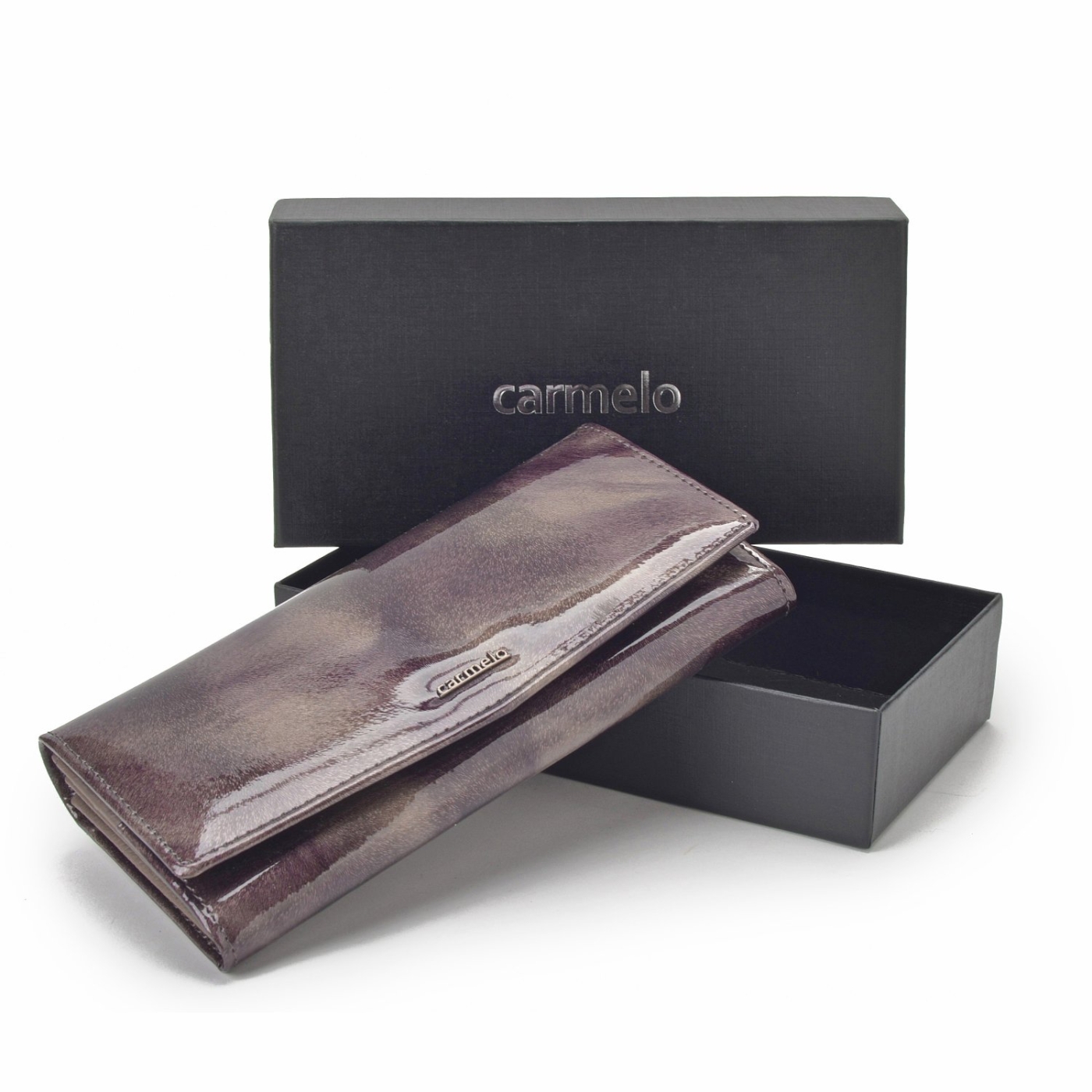 Elegantní dlouhá peněženka Carmelo materiál kůže zapínání na cvoček barva taupe velikost velká 2109 P T Krabička