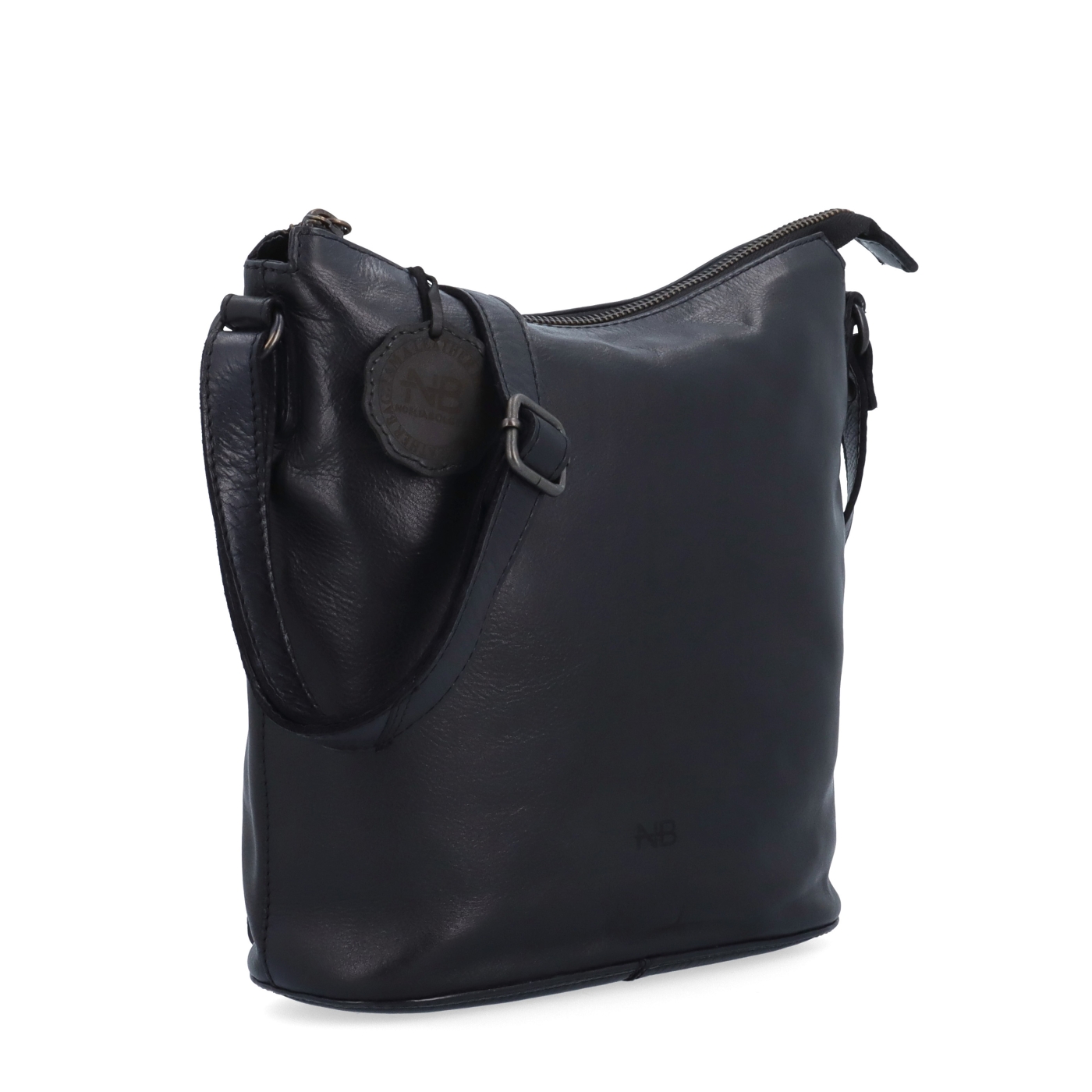 Crossbody kabelka v nadčasovém designu Noelia Bolger materiál kůže zapínání na zip barva černá velikost střední NB 2431 C