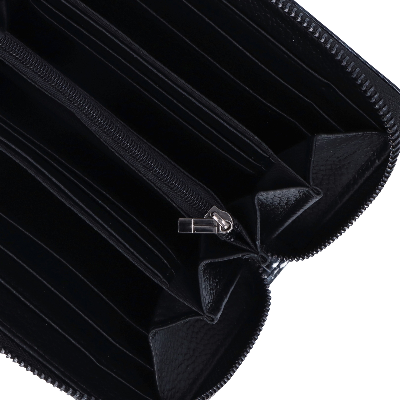 Penál z lakované kůže Carmelo materiál kůže zapínání na zip barva černá velikost střední 2124 M C Detail