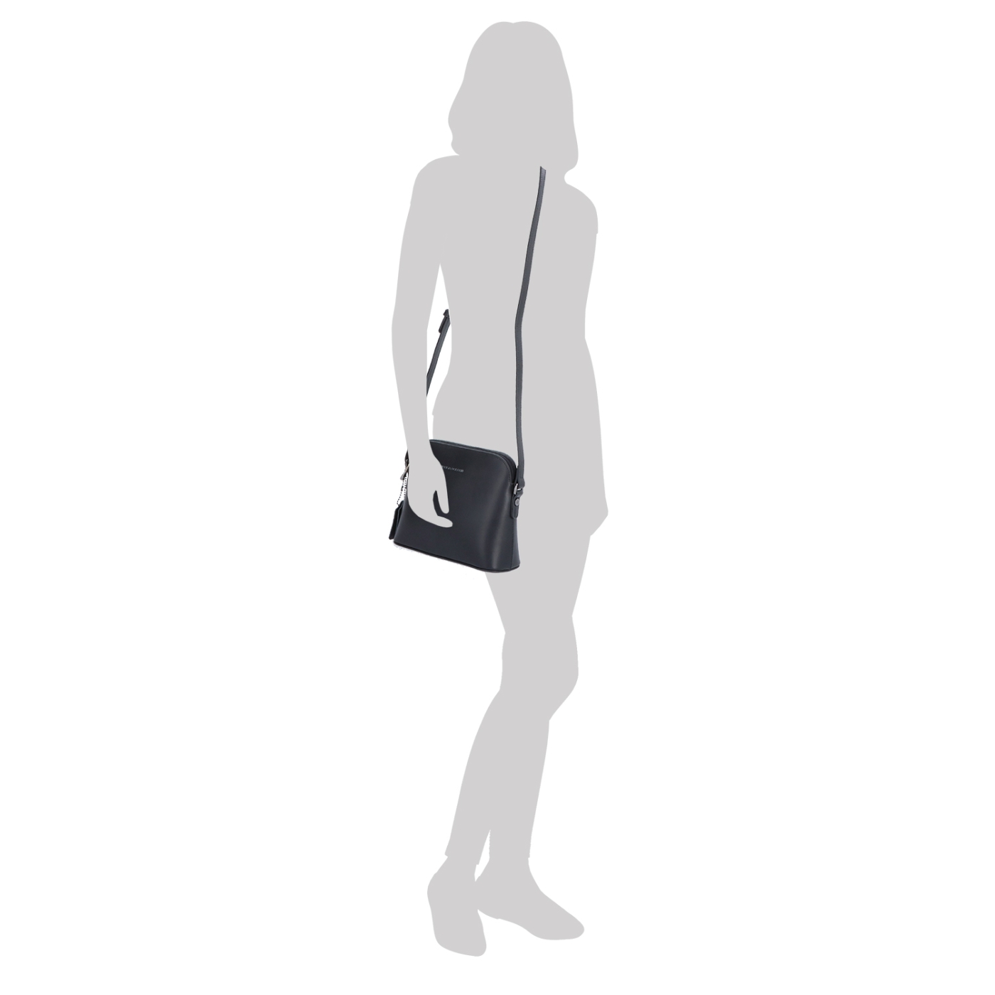 Kožená kabelka crossbody Noelia Bolger Noelia Bolger materiál kůže zapínání na zip barva černá velikost malá NB 0096 C Na postavě