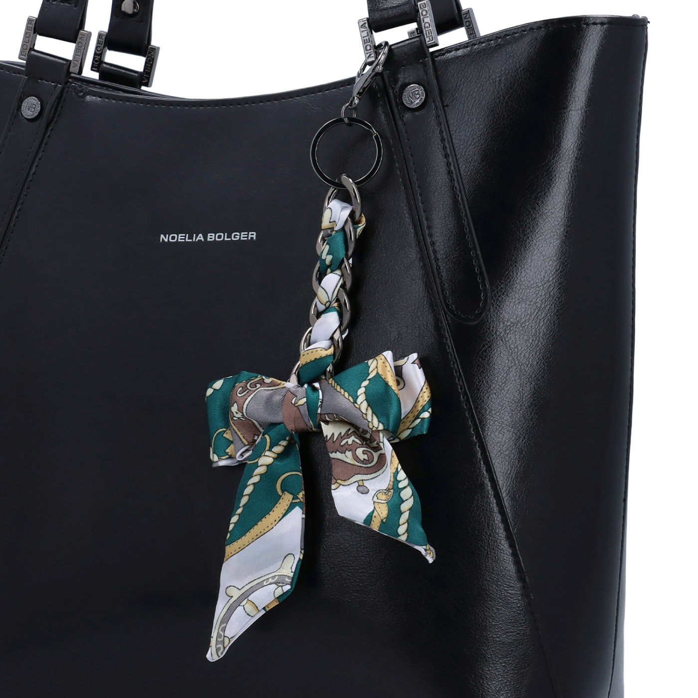 Přívěsek na kabelku s mašlí a karabinkou Indee materiál textil barva multicolor D014