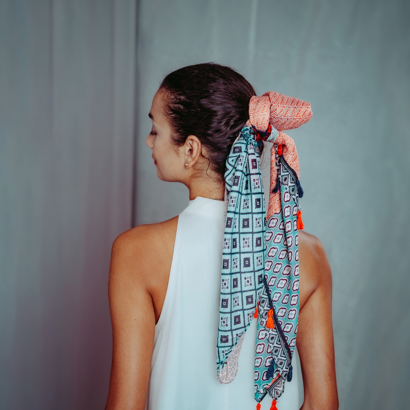 Lehký šátek s originálním vzorem Noelia Bolger materiál Viskóza a bavlna barva multicolor KL506 - 04 Lifestyle