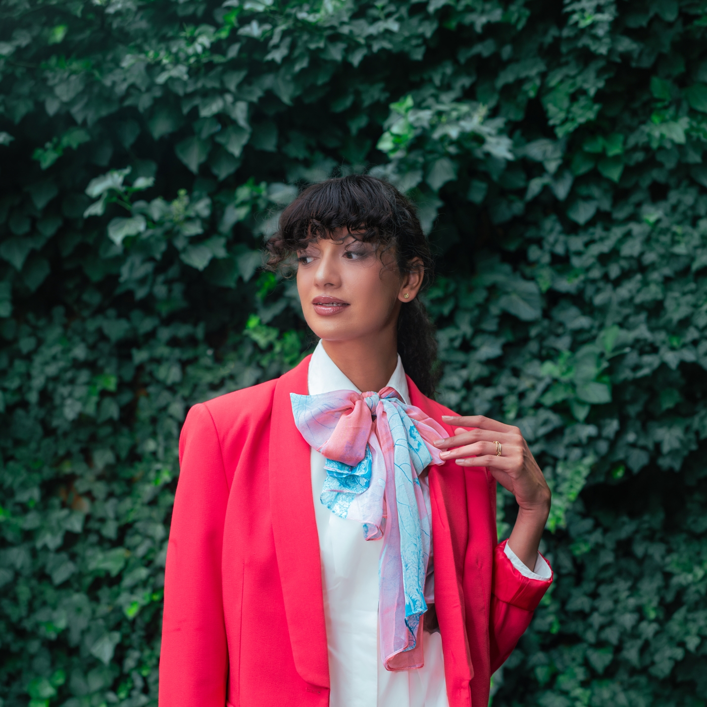 Lehká šála s květinovým motivem Noelia Bolger materiál polyester barva růžová KL502 - 01 Lifestyle