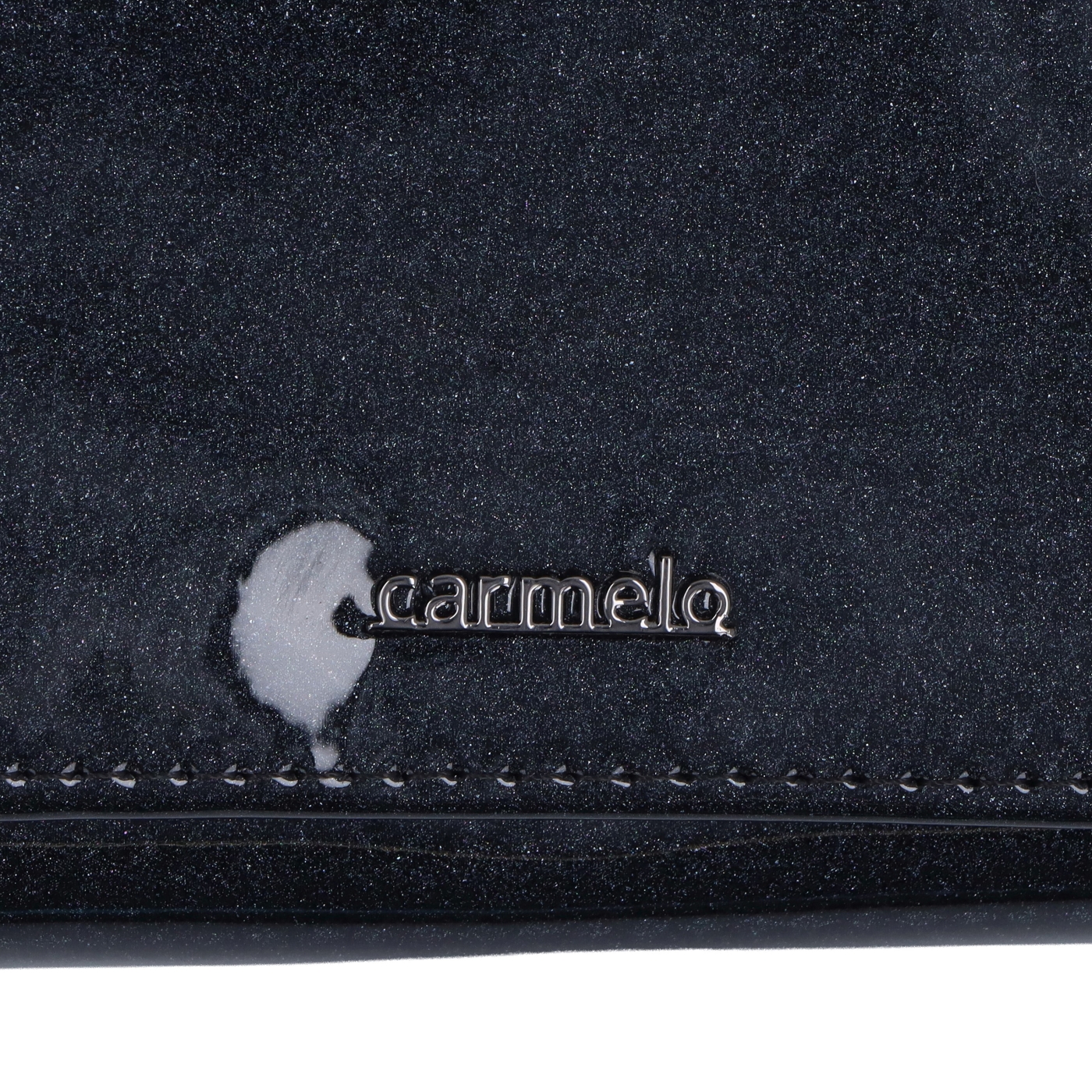 Lakovaná kožená peněženka s moderním vzorem Carmelo materiál kůže zapínání na zip barva šedá velikost malá 2105 K ANT Logo
