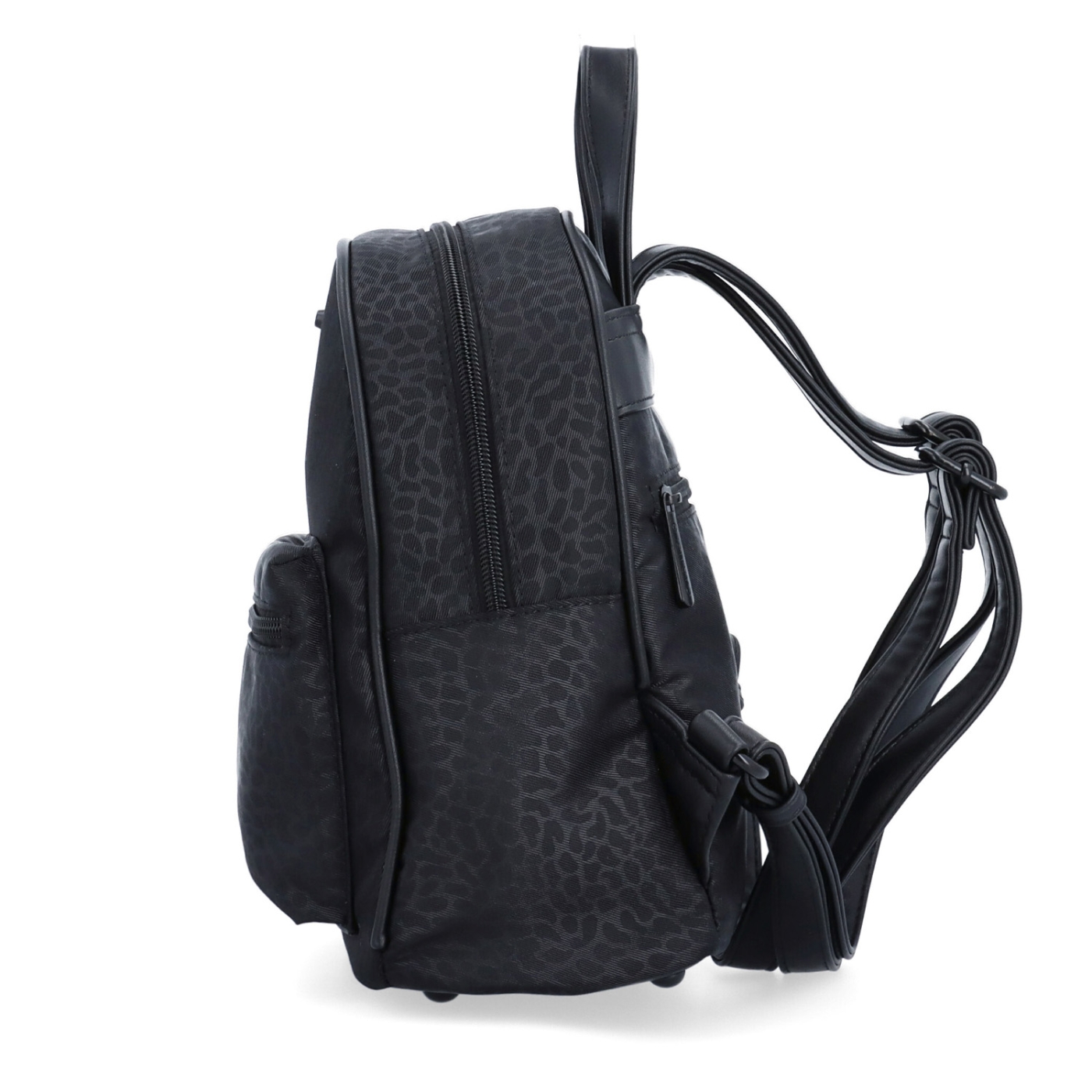 Malý nylonový batůžek pro ženy Carmelo materiál nylon zapínání na zip barva černá velikost malá 6604 C LE Z boku
