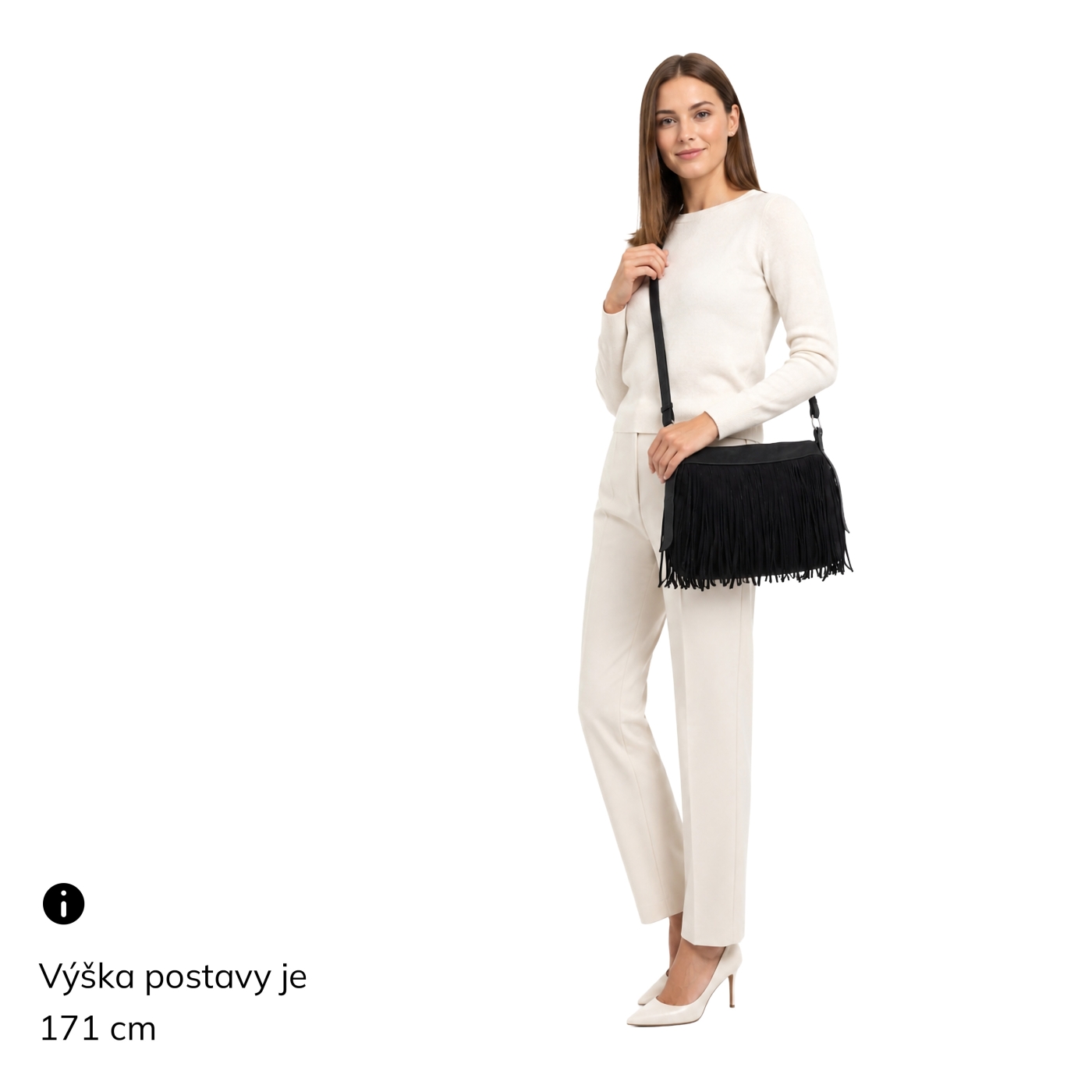 Stylová crossbody kabelka s třásněmi Carmelo materiál syntetická kůže zapínání na zip barva černá velikost střední 4674 C Na postavě