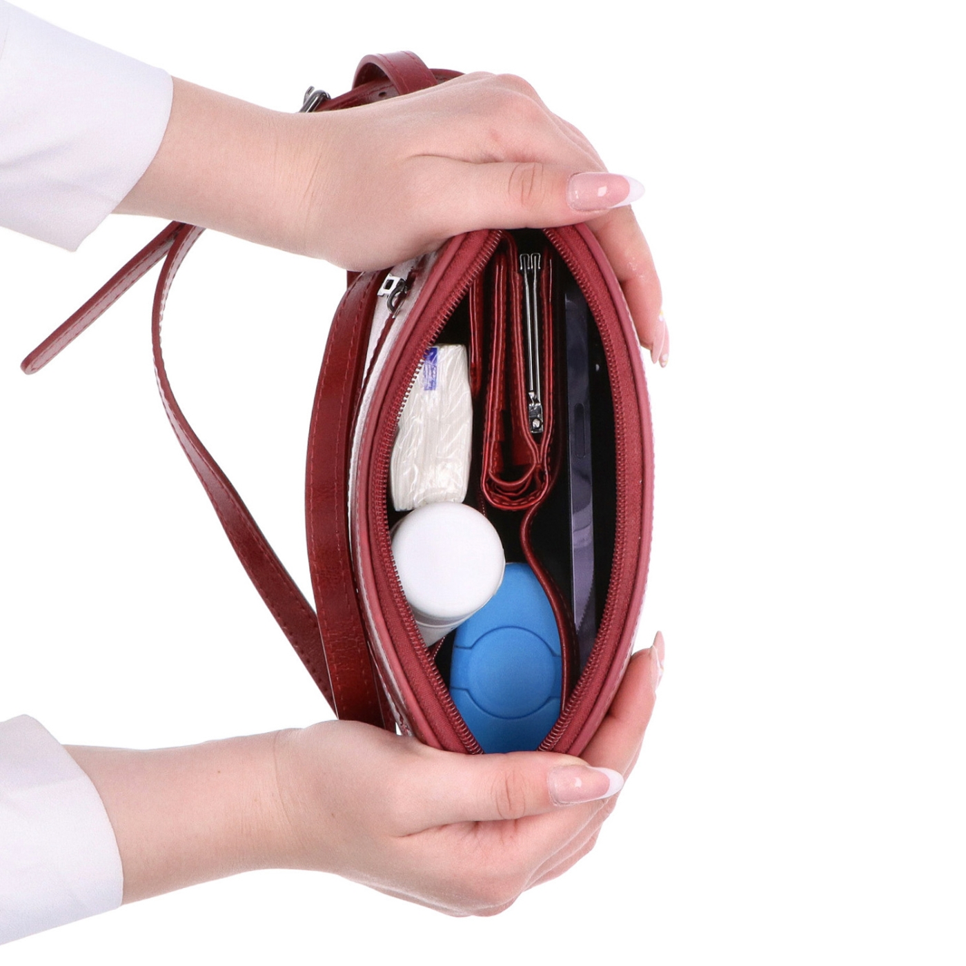 Luxusní malá kožená crossbody kabelka Noelia Bolger materiál kůže zapínání na zip barva červená velikost malá NB 0080 TCV Vnitřek
